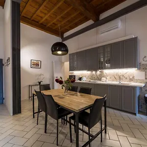  Apartment Duallook Italy